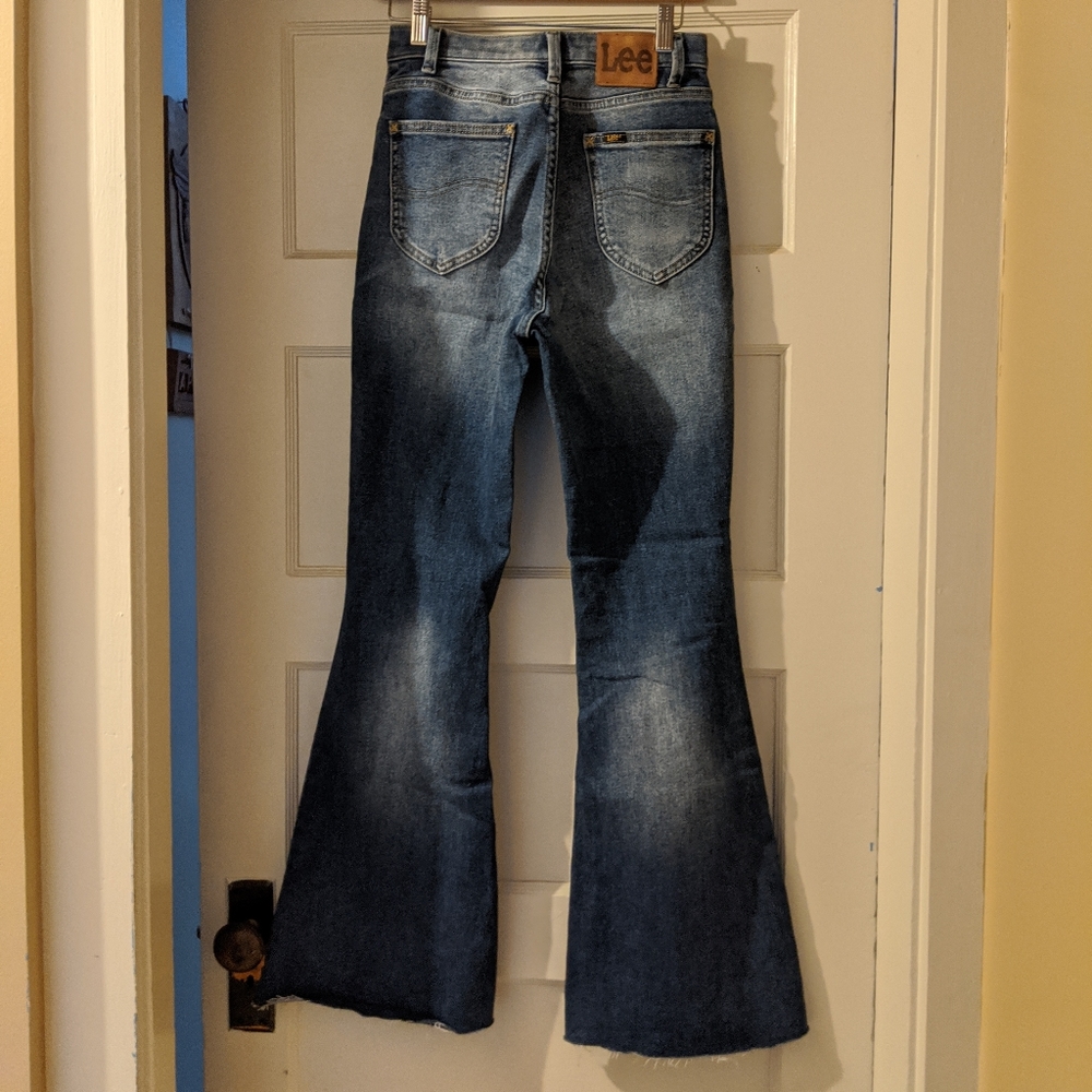 High waisted flared vintage modern LEE jeans